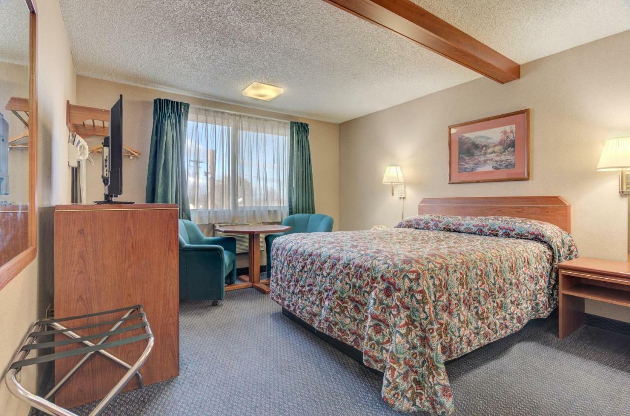 Redmond Inn Eksteriør billede